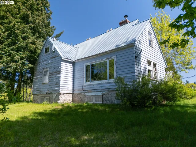 $975,000 | 59 Tunnel Road, White Salmon, WA 98672