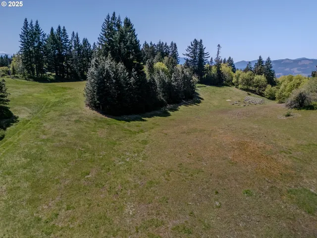 $975,000 | 59 Tunnel Road, White Salmon, WA 98672