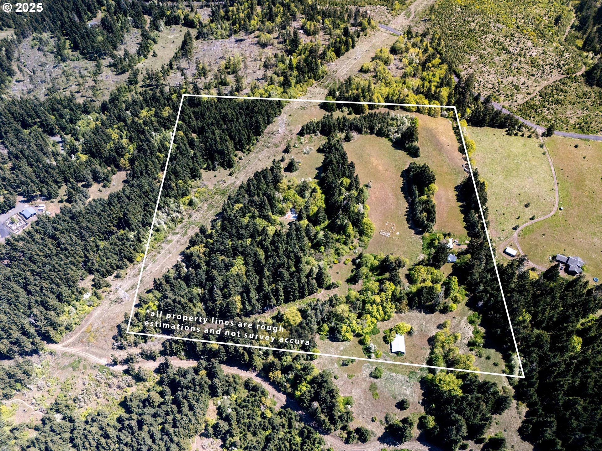 59 Tunnel Road White Salmon, WA 98672 - Photo 3 of 27