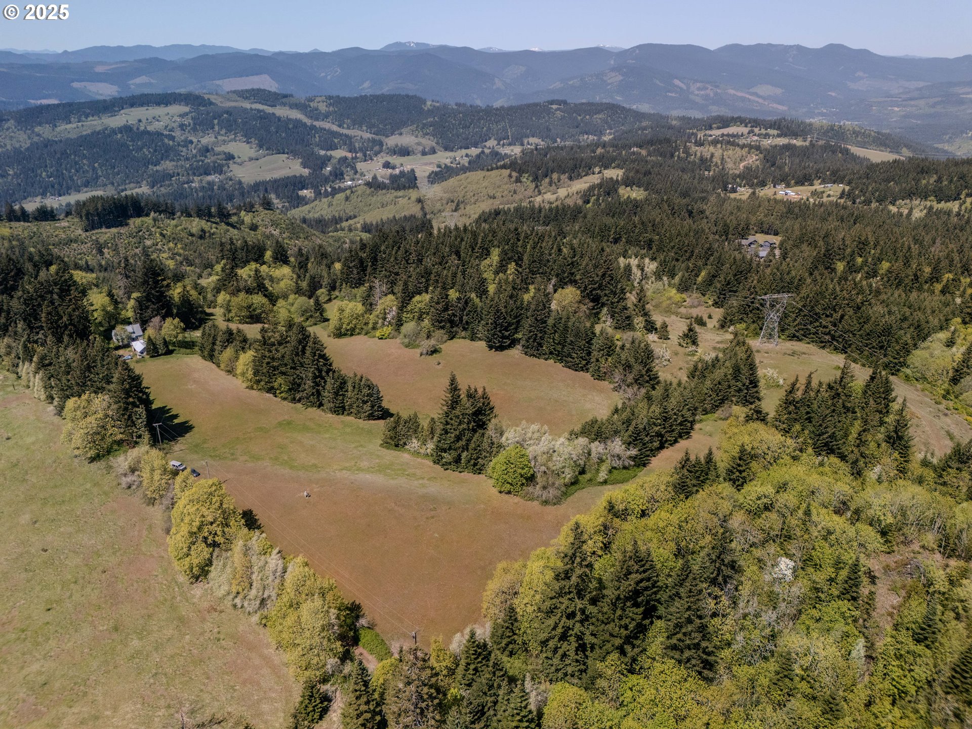 59 Tunnel Road White Salmon, WA 98672 - Photo 5 of 27