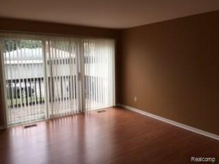 5300 East 14 Mile Road Warren, MI 48092 - Photo 6 of 13