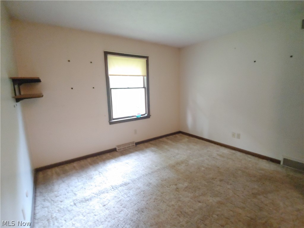 5620 Coopermill Road Zanesville, OH 43701 - Photo 15 of 27