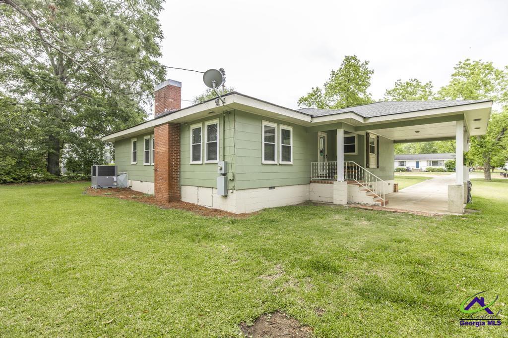 883 4th Avenue Rochelle, GA 31079 - Photo 31 of 35