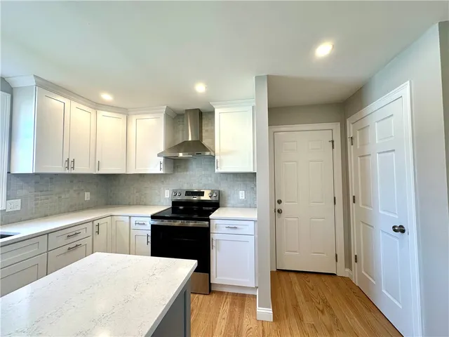 $669,900 | 253 Central Street, Manville, RI 02838