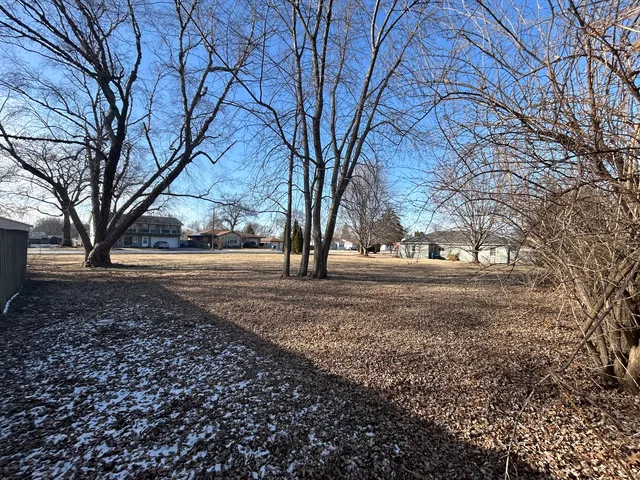 $19,000 | 1205 12th Street, Silvis, IL 61282