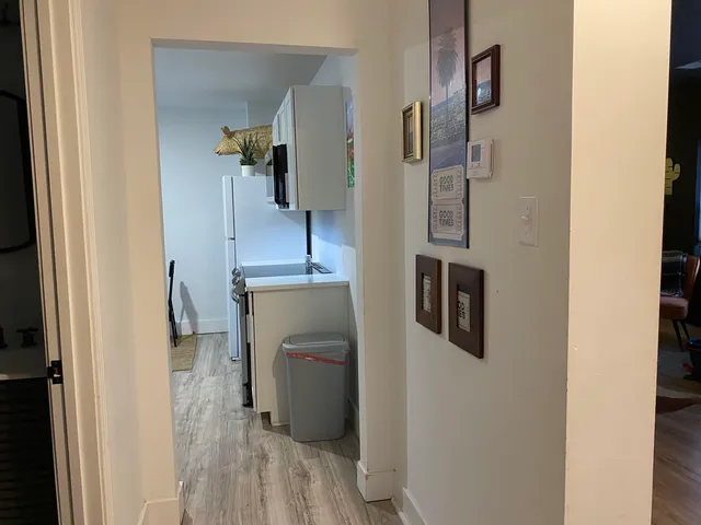 $299,900 | 84 North Holmes Street, Memphis, TN 38111