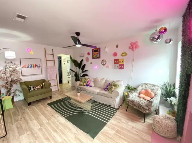 $299,900 | 84 North Holmes Street, Memphis, TN 38111