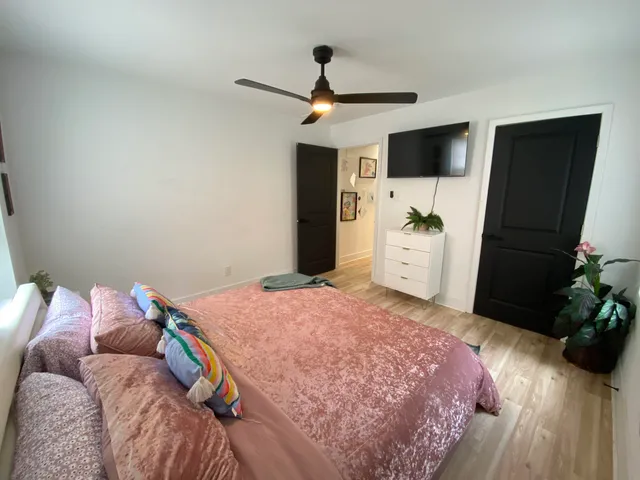 $299,900 | 84 North Holmes Street, Memphis, TN 38111