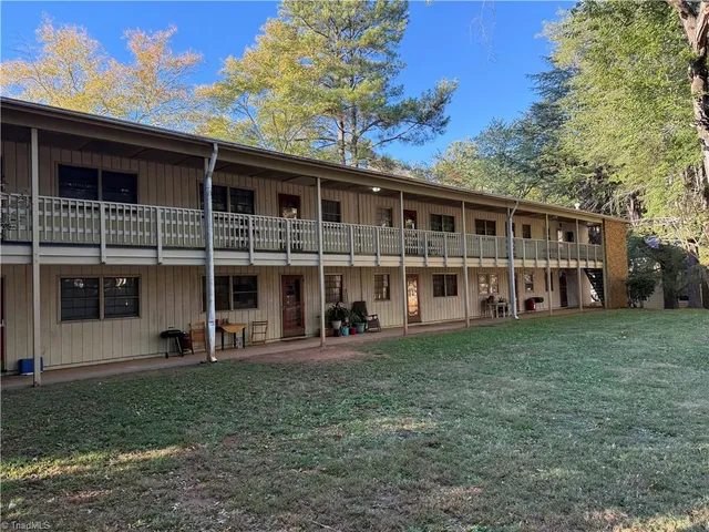 $92,000 | 2820 Pelham Place, Unit F, Winston-Salem, NC 27106