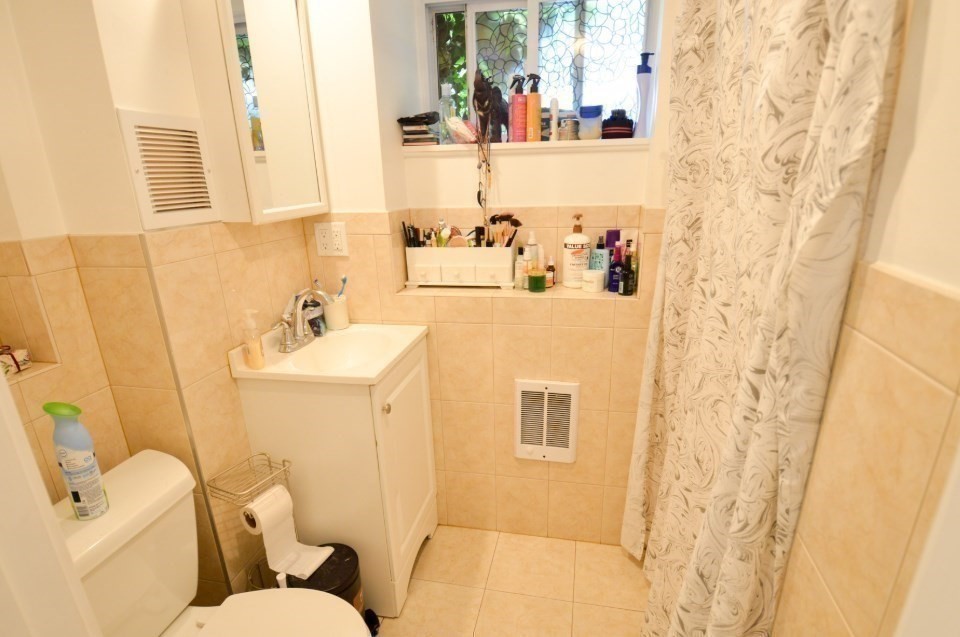 22 Cresthill Road, Unit 22 Boston, MA 02135 - Photo 14 of 20