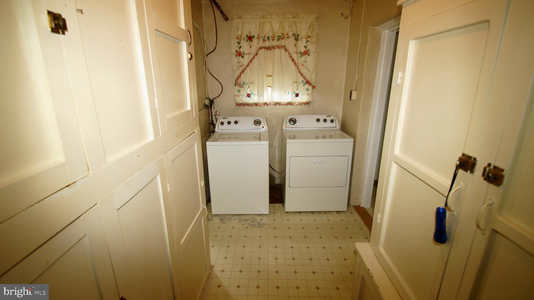 666 Rennard Street Philadelphia, PA 19116 - Photo 8 of 19 Gallery Image 8