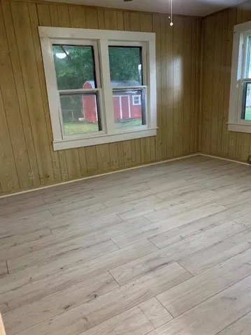 $1,600 | 1001 South 27th Street, Corsicana, TX 75110