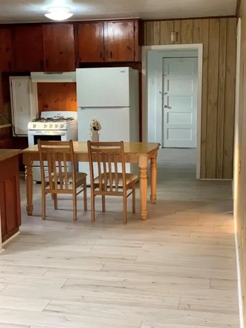 $1,600 | 1001 South 27th Street, Corsicana, TX 75110