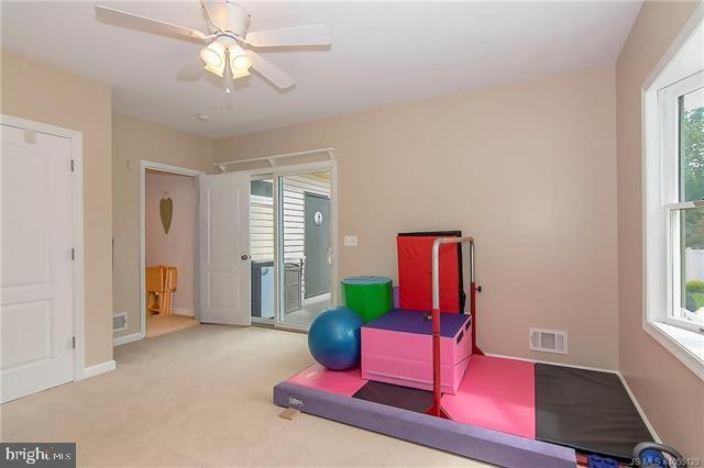 349 Yeoman Road Manahawkin, NJ 08050 - Photo 18 of 46 Gallery Image 18