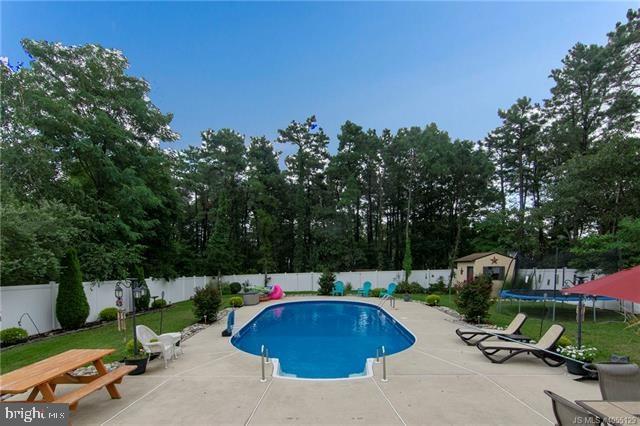 349 Yeoman Road Manahawkin, NJ 08050 - Photo 38 of 46 Gallery Image 38