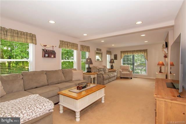 349 Yeoman Road Manahawkin, NJ 08050 - Photo 8 of 46 Gallery Image 8