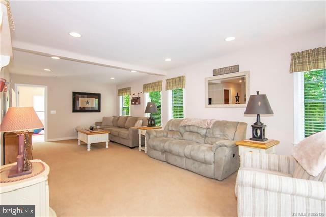 349 Yeoman Road Manahawkin, NJ 08050 - Photo 10 of 46 Gallery Image 10