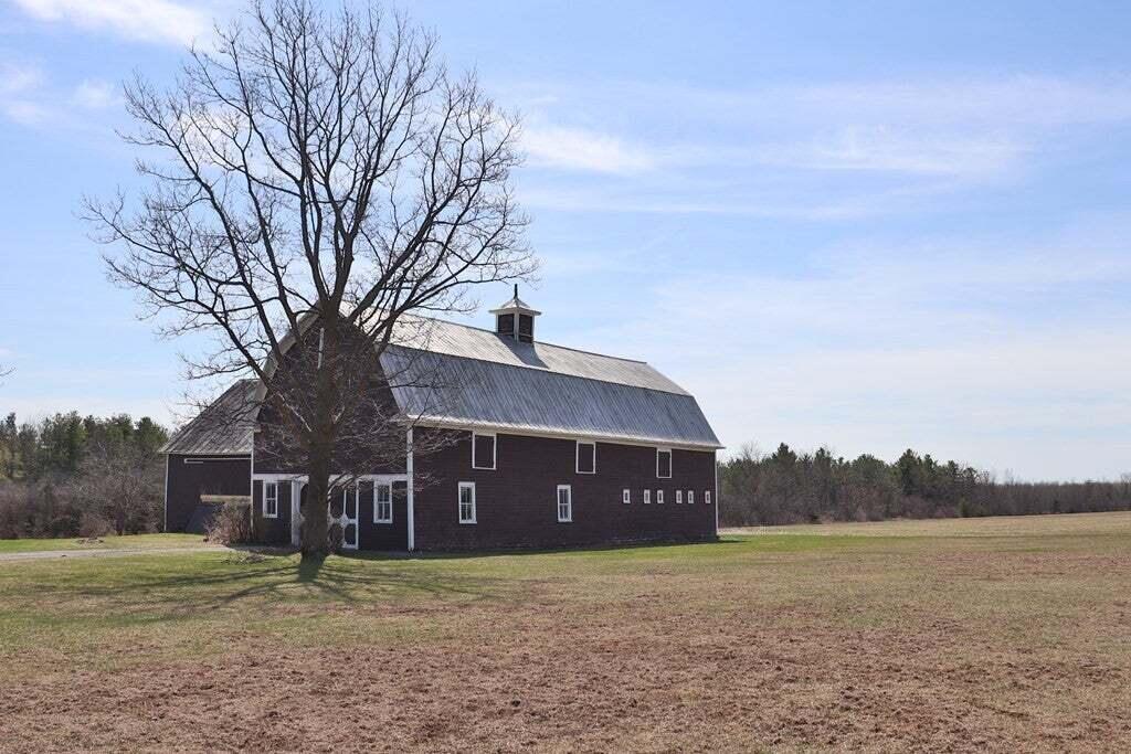 91 Tom Miller Road Plattsburgh, NY 12901 - Photo 6 of 30 Gallery Image 6