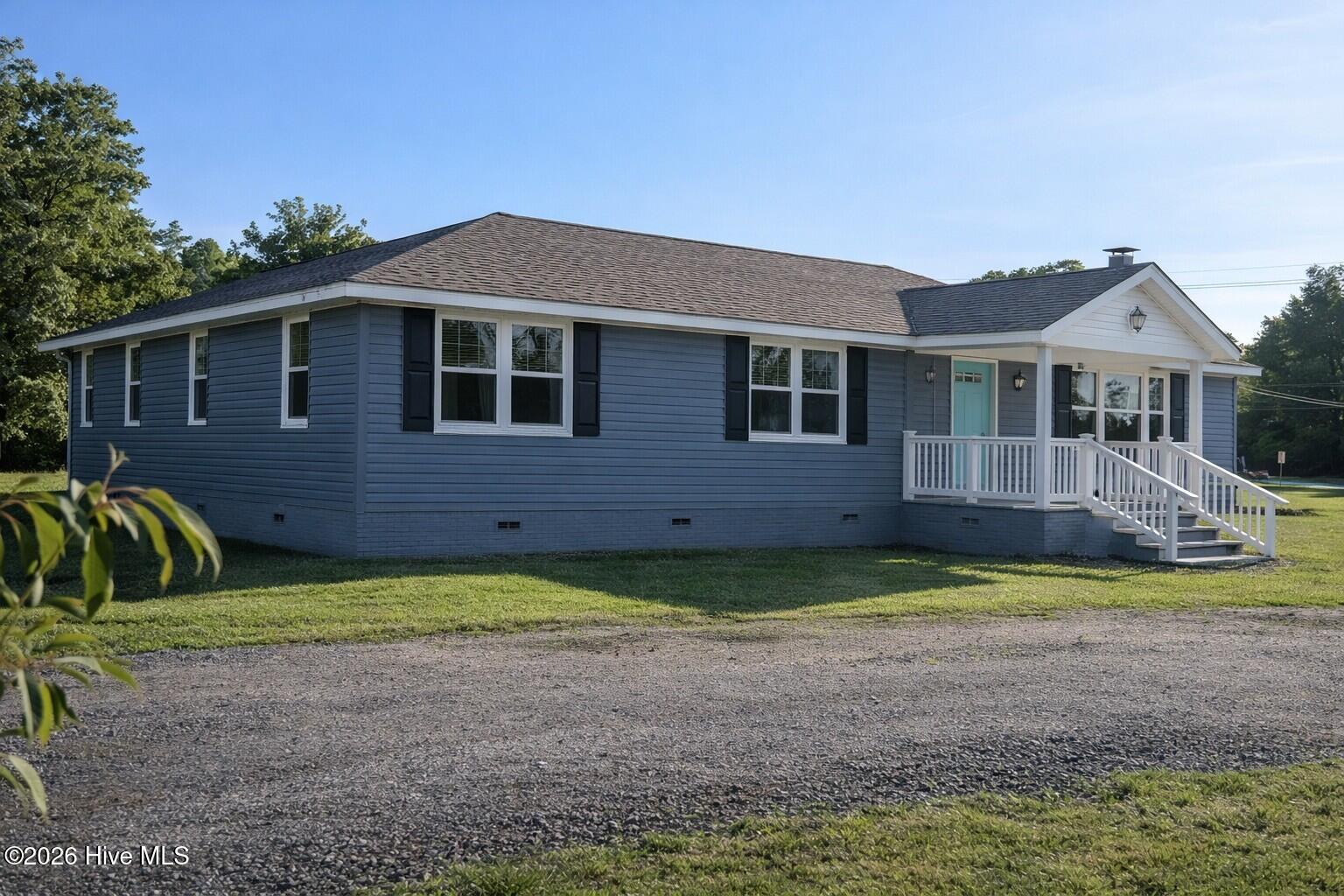786 Old Winberry Road Newport, NC 28570 - Photo 3 of 6 786-5