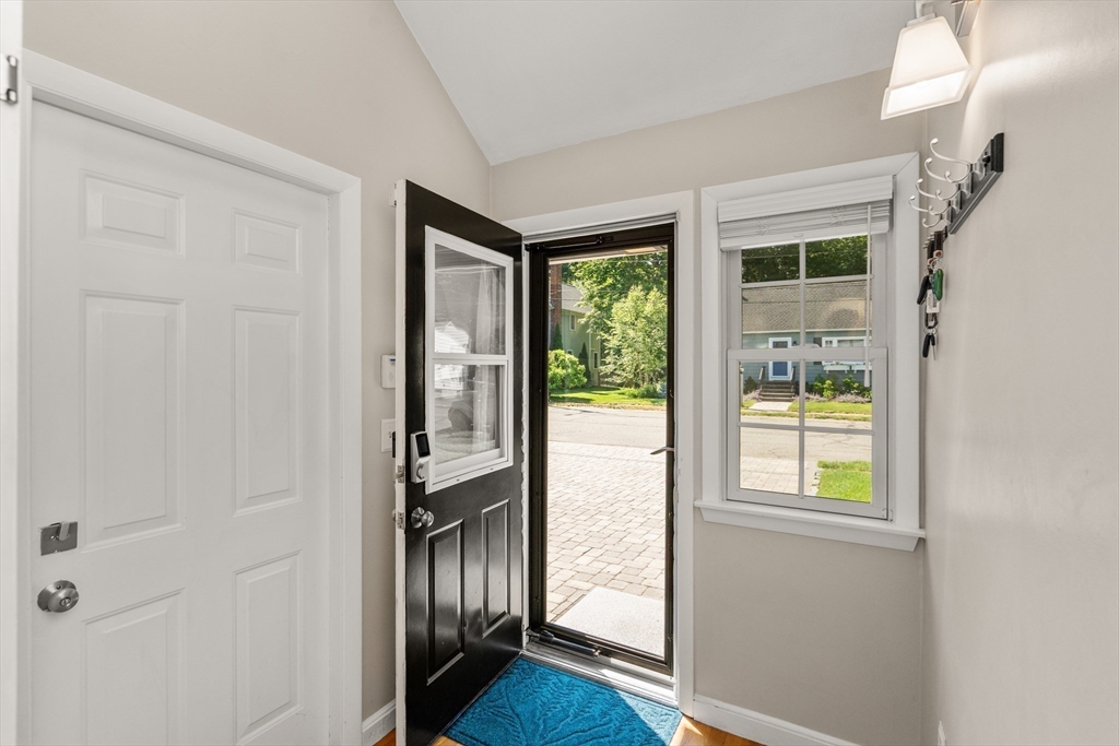 5 Adeline Road Beverly, MA 01915 - Photo 9 of 35