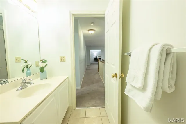 $749,000 | 17651 Westhampton Woods Drive, Wildwood, MO 63005