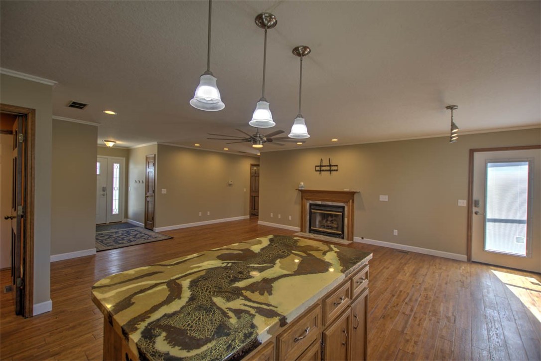 2649 Pheasant Run Decatur, IL 62521 - Photo 8 of 21 Gallery Image 8