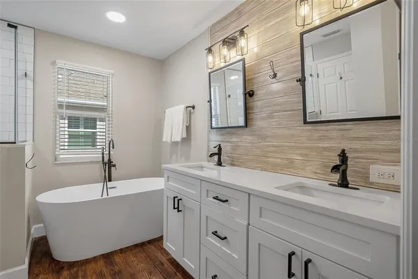 $564,900 | 3209 Rose Arbor Drive, Hernando Beach, FL 34607