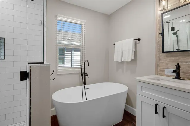 $569,900 | 3209 Rose Arbor Drive, Hernando Beach, FL 34607