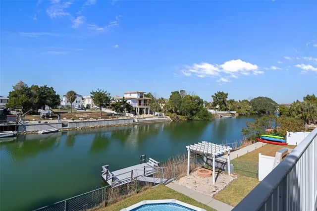 $569,900 | 3209 Rose Arbor Drive, Hernando Beach, FL 34607