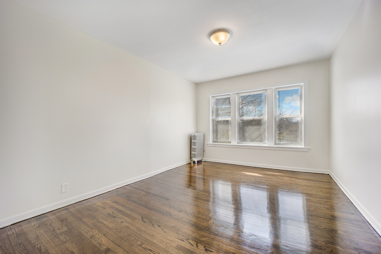 4452 West Parker Avenue, Unit 1 Chicago, IL 60639 - Photo 2 of 9