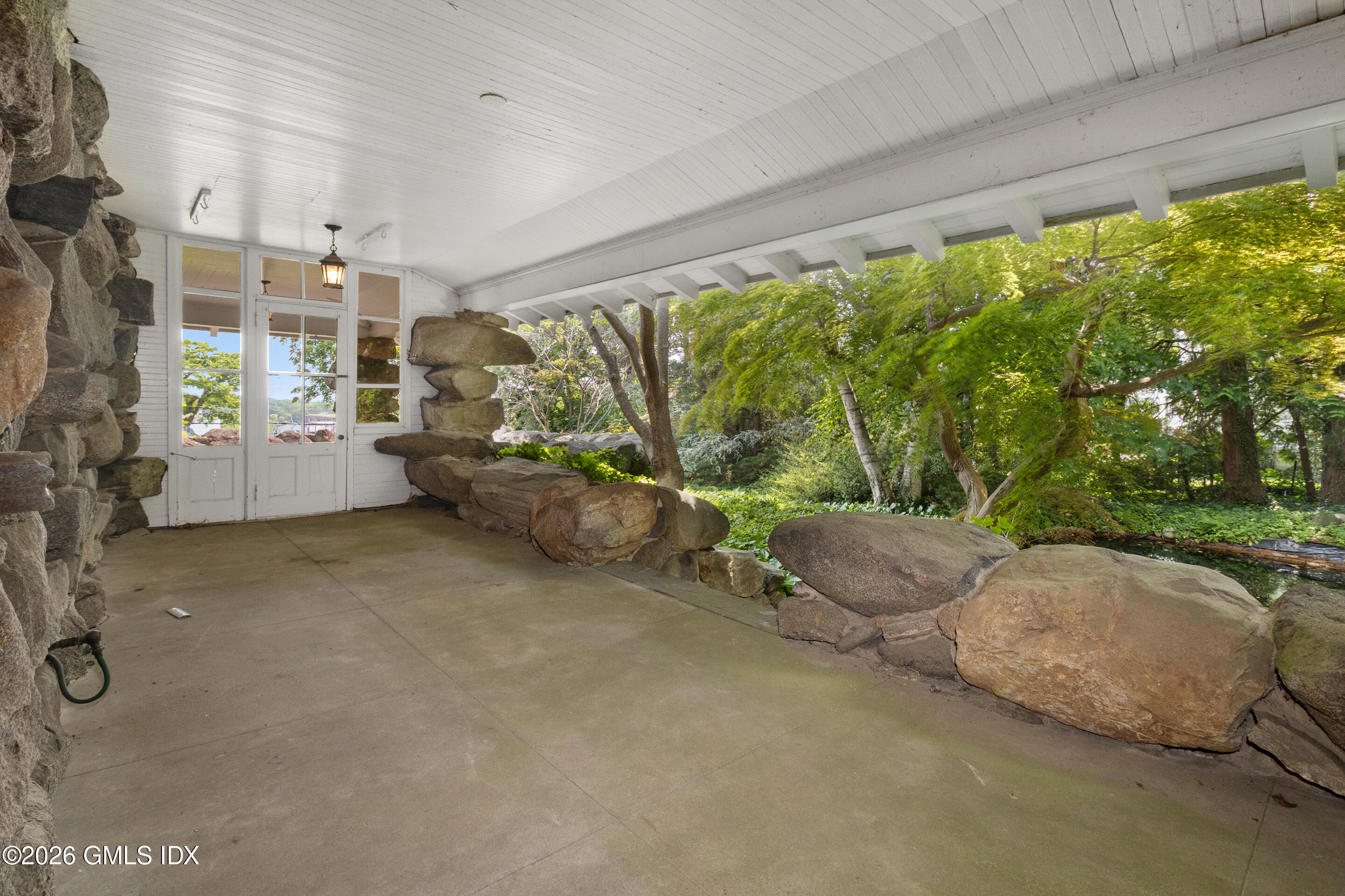 432 Field Point Road Greenwich, CT 06830 - Photo 49 of 49 Front Porch