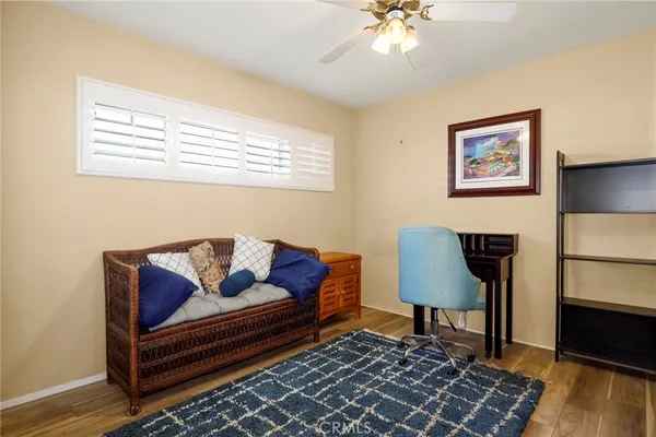 $950,000 | 6475 Turnergrove Drive, Lakewood, CA 90713