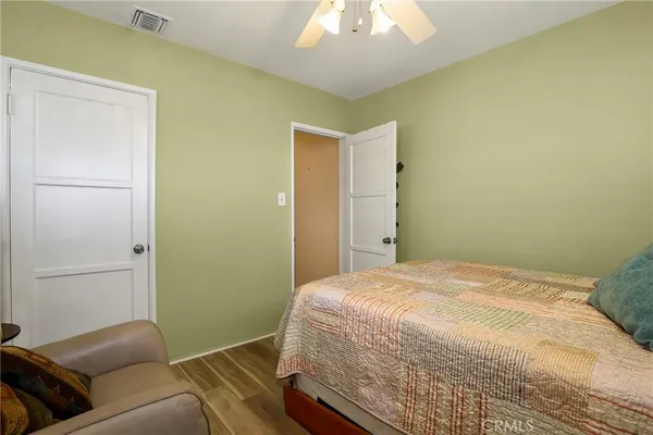 $950,000 | 6475 Turnergrove Drive, Lakewood, CA 90713