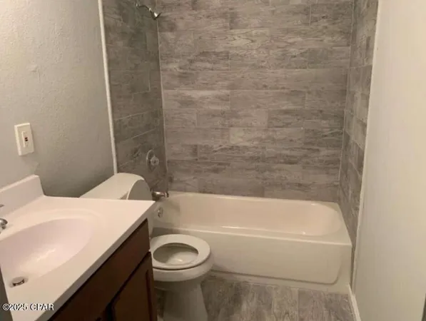 $1,395 | 1600 Florida Avenue, Lynn Haven, FL 32444