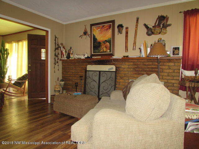 410 Douglas Road Hernando, MS 38632 - Photo 3 of 17 IMG_1955