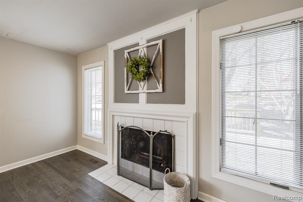 6351 Cherry Tree Court Rochester, MI 48306 - Photo 17 of 80