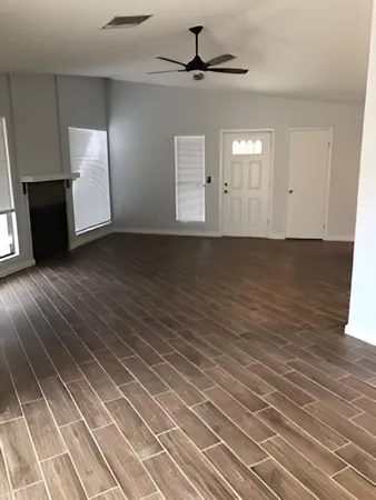 $2,100 | 4354 East Sandia Street, Phoenix, AZ 85044