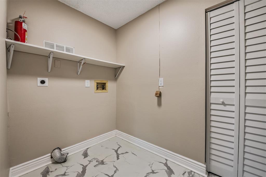 1801 East Lake Road South, Unit 6D Palm Harbor, FL 34685 - Photo 17 of 24 a view of bathroom