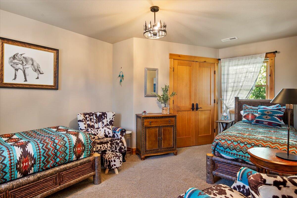 1777 Turnstone Road Redmond, OR 97756 - Photo 39 of 52 39 - 49-1777 Turnstone Rd, Redmond-49