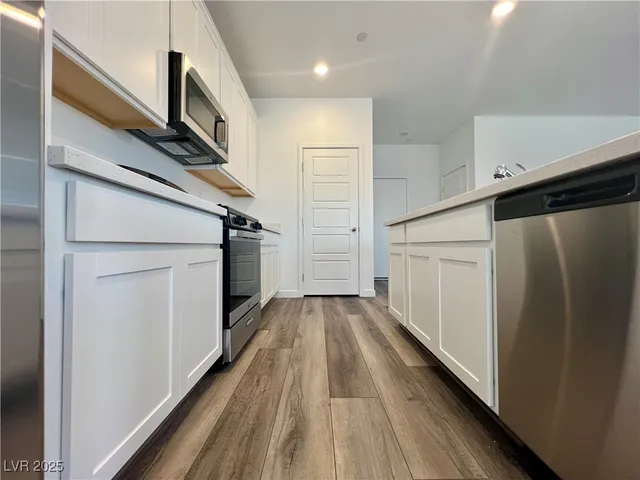 $2,785 | 308 Mount Tyndall Street, Henderson, NV 89015