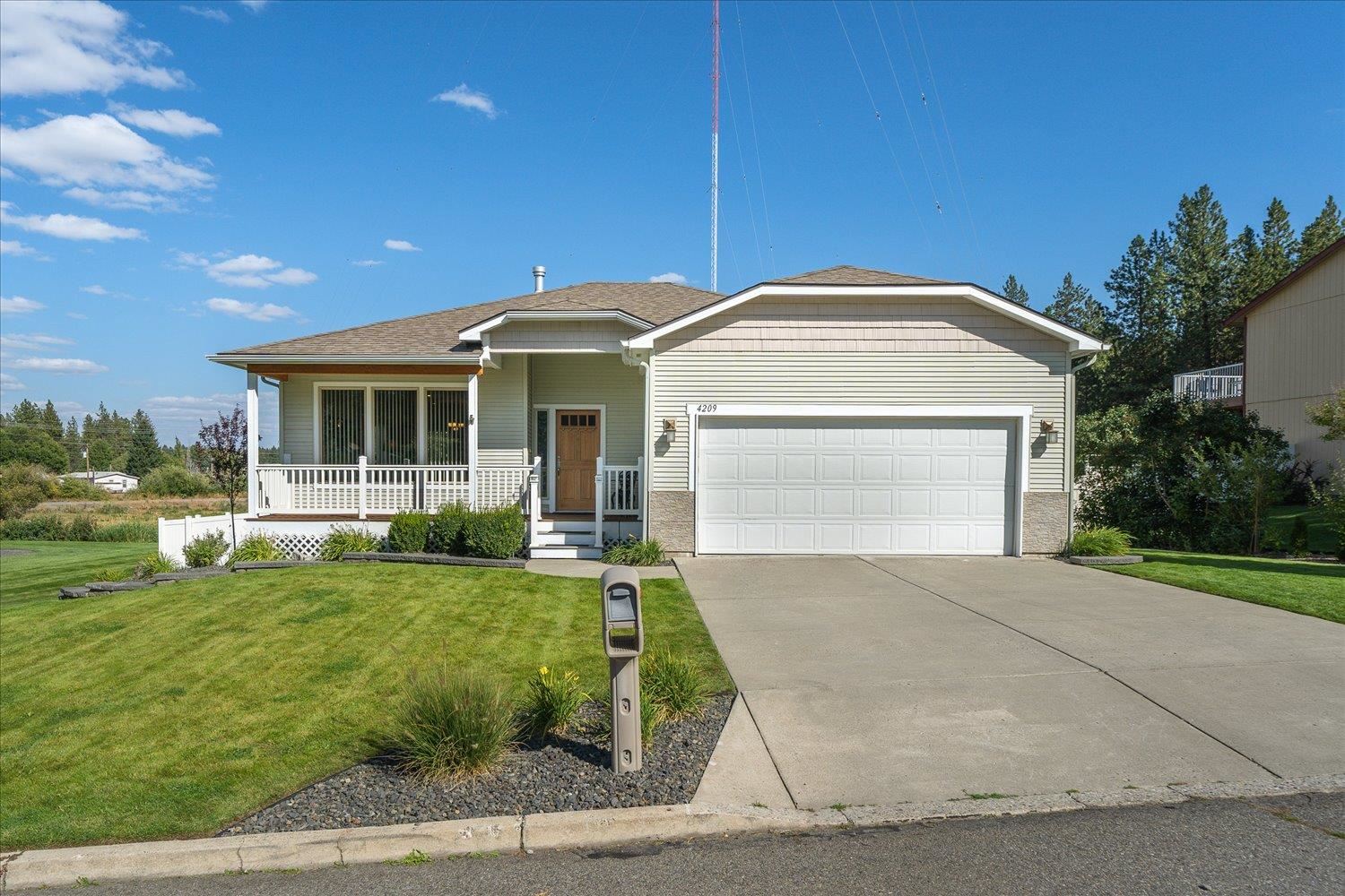 4209 South Bowdish Road Spokane Valley, WA 99206 - Photo 3 of 46 Gallery Image 3