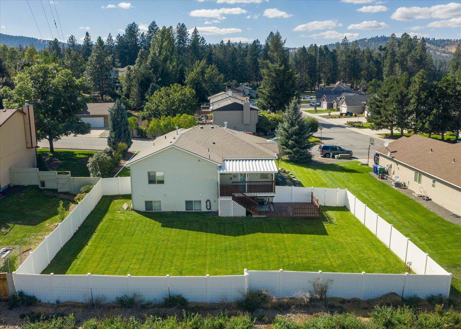 4209 South Bowdish Road Spokane Valley, WA 99206 - Photo 4 of 46 Gallery Image 4