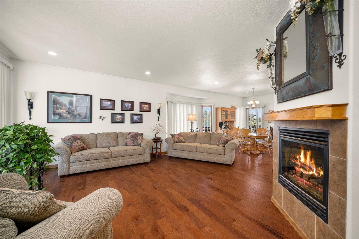 4209 South Bowdish Road Spokane Valley, WA 99206 - Photo 5 of 46 Gallery Image 5