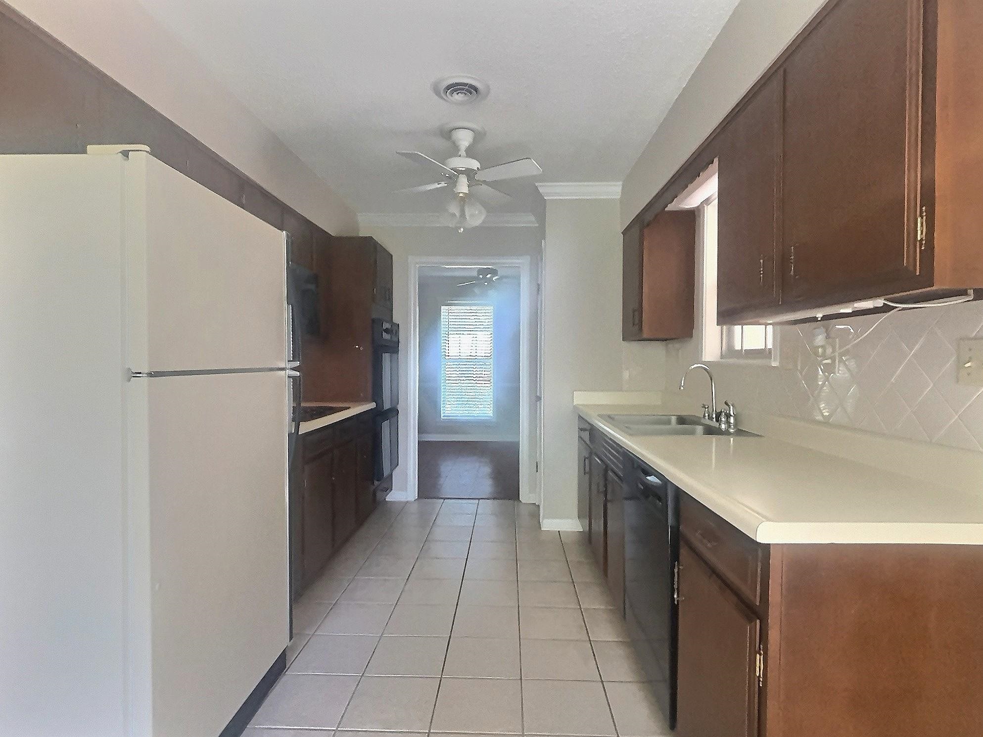 335 Alexander Cove Collierville, TN 38017 - Photo 6 of 27