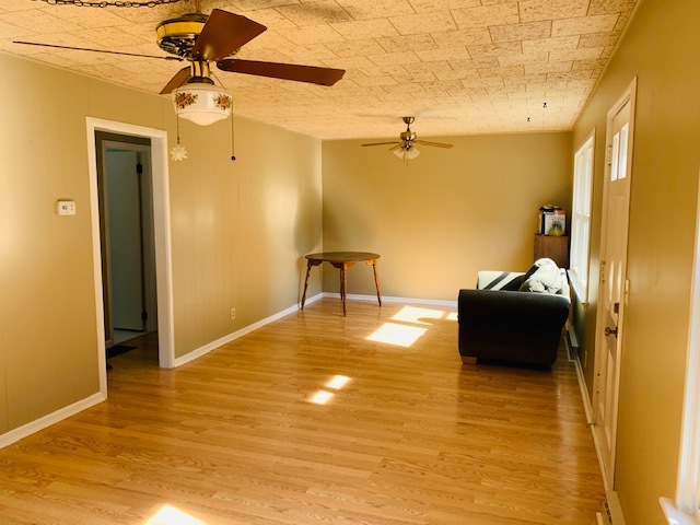708 Woolf Court Rochelle, IL 61068 - Photo 3 of 26