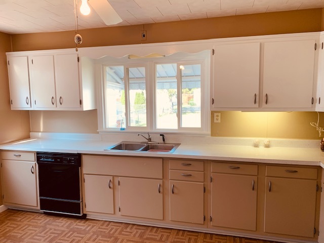 708 Woolf Court Rochelle, IL 61068 - Photo 8 of 26