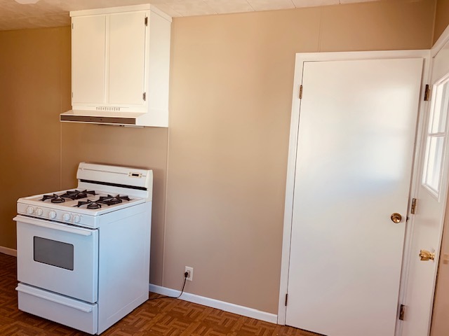708 Woolf Court Rochelle, IL 61068 - Photo 9 of 26