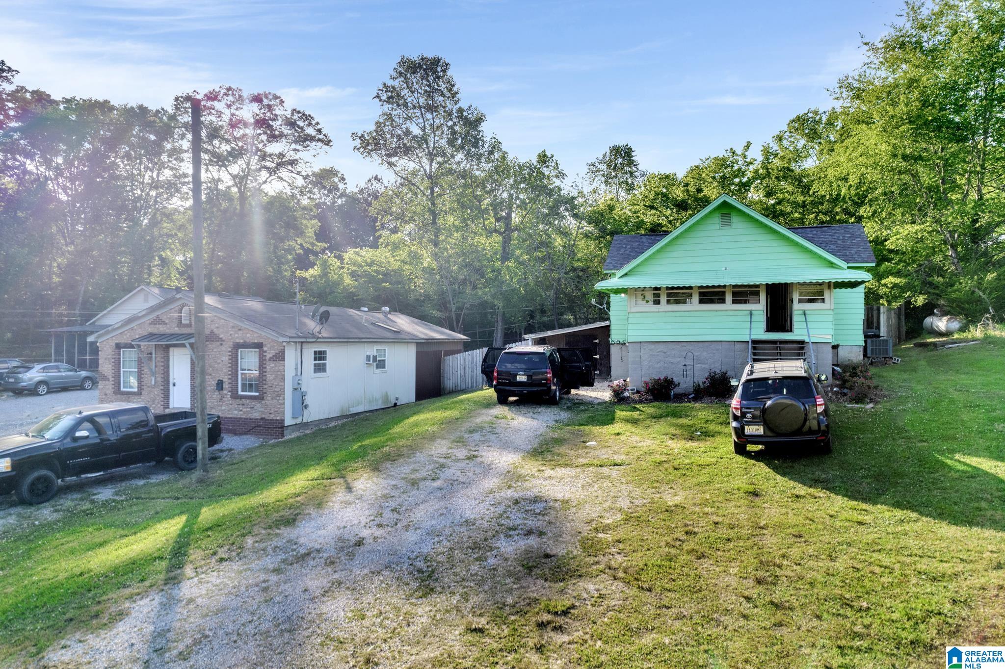 2838 Shannon Oxmoor Road Birmingham, AL 35211 - Photo 3 of 18
