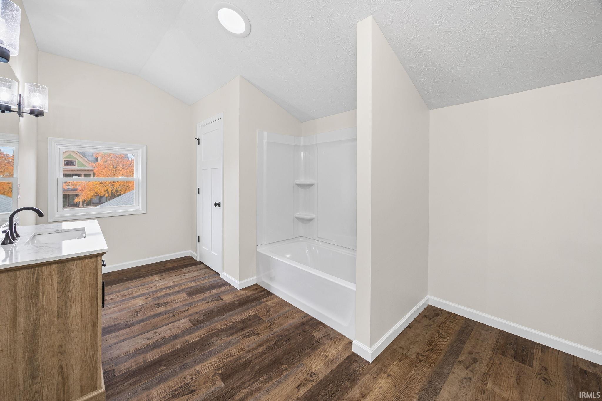 102 South Sheets Street Oxford, IN 47971 - Photo 16 of 36