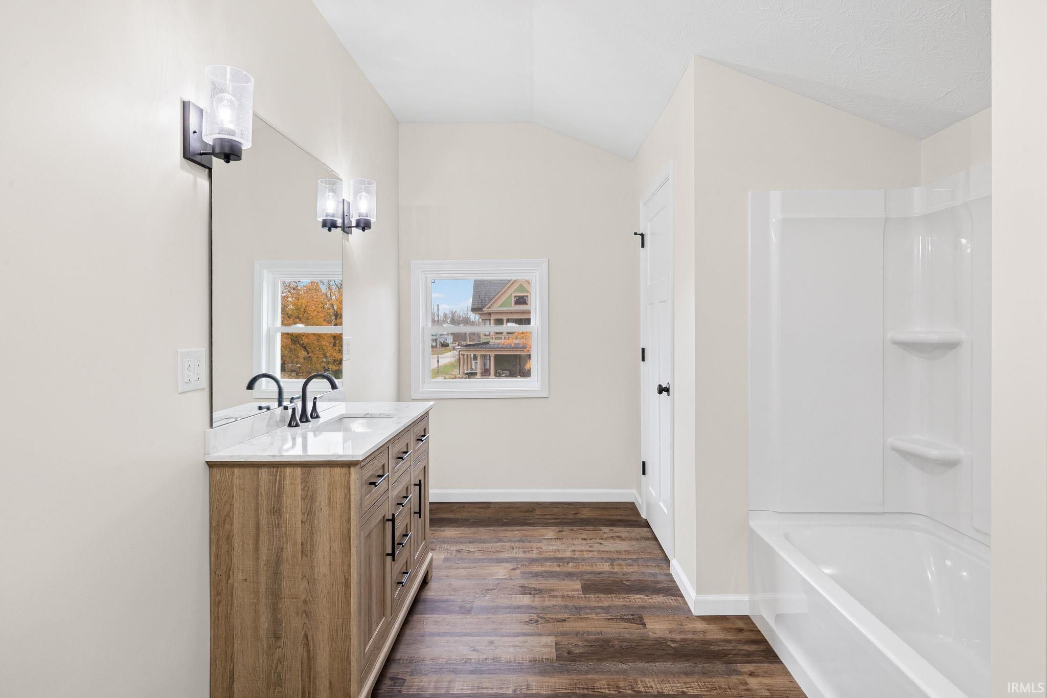 102 South Sheets Street Oxford, IN 47971 - Photo 17 of 36